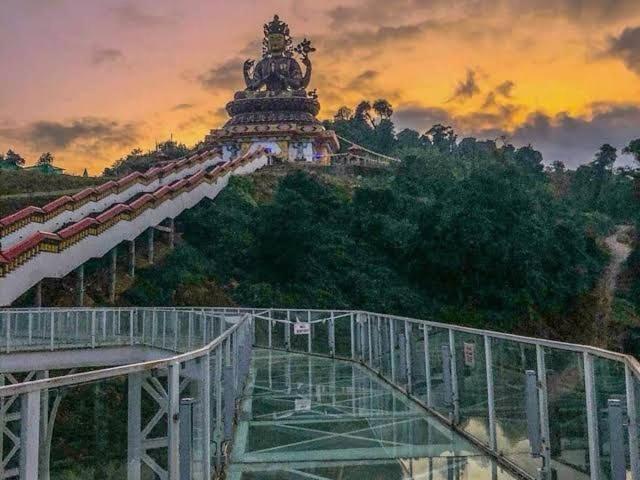 Snow White Retreat Hotel And Restaurant Gangtok Exterior photo